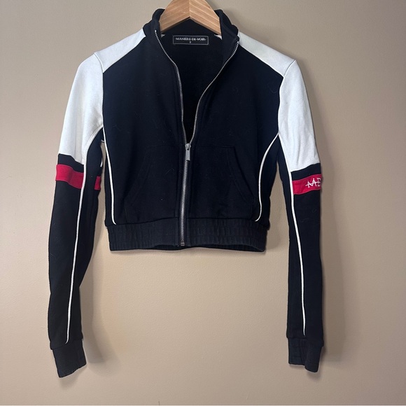 Maniere De Voir Jackets & Blazers - Maniere De Voir Black/White/Red Cropped Zip-up Jacket, Sz 8